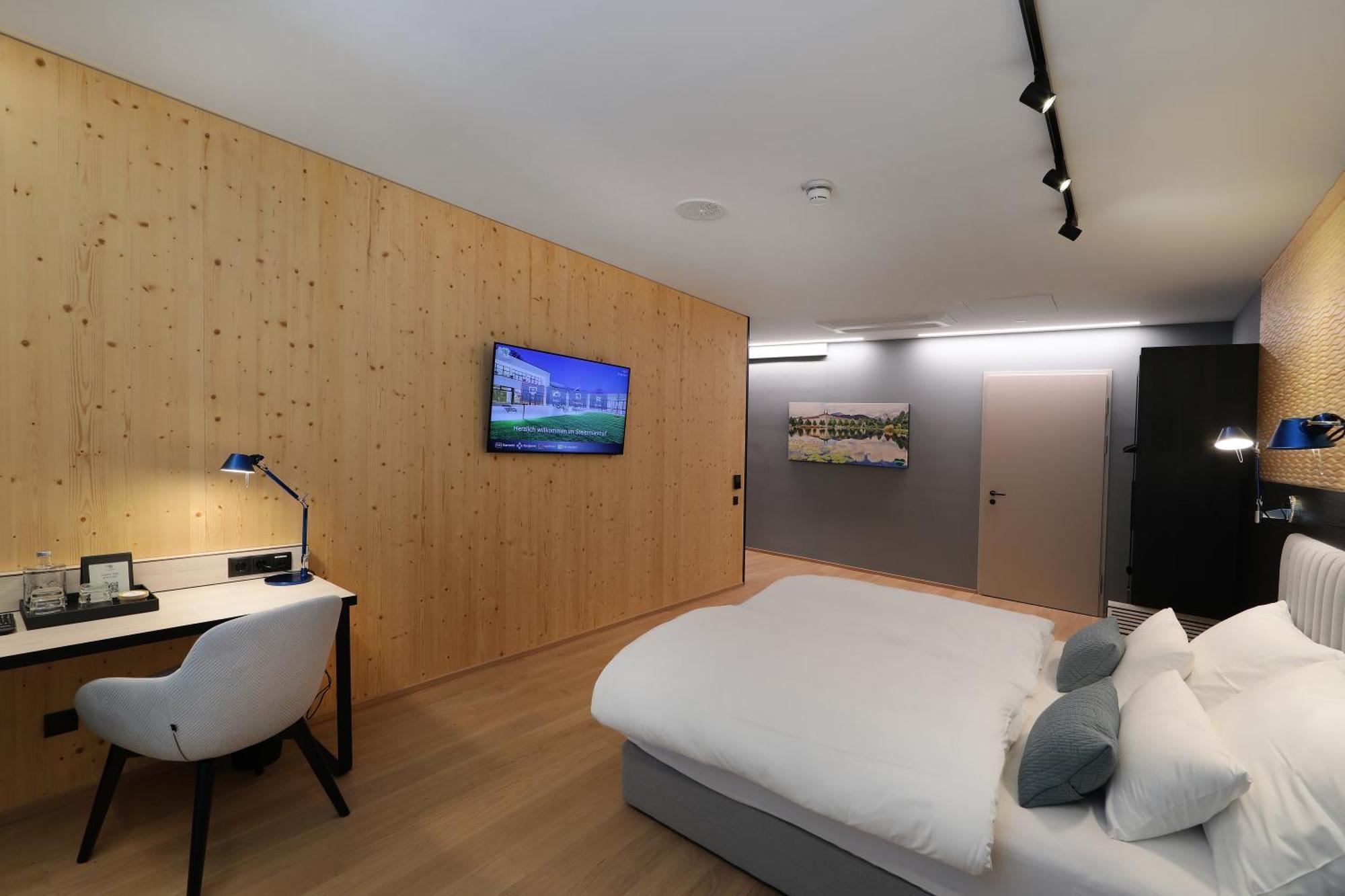 Hotel Steiermarkhof Graz - Aus Holz Gebaut, Von Huegeln Gekuesst المظهر الخارجي الصورة