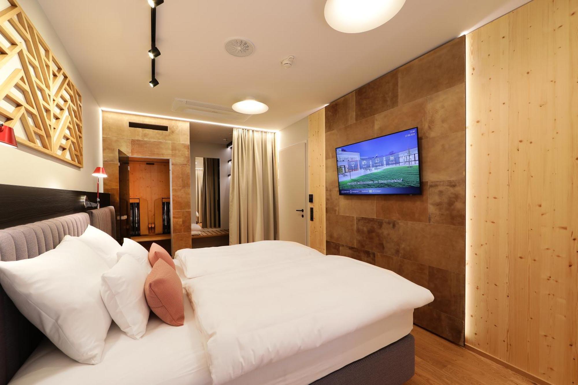 Hotel Steiermarkhof Graz - Aus Holz Gebaut, Von Huegeln Gekuesst المظهر الخارجي الصورة